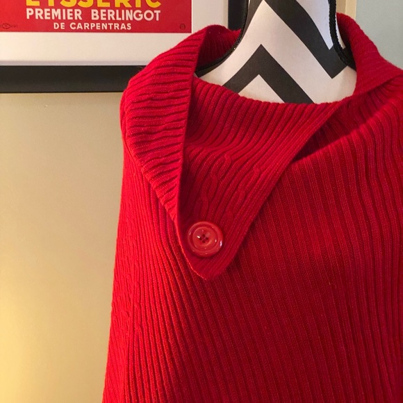 Electric cherry red Spanish poncho purchased in Madrid Spain - Picture 2 of 5